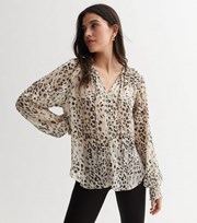 New Look Off White Leopard Print Chiffon Tie Neck Blouse